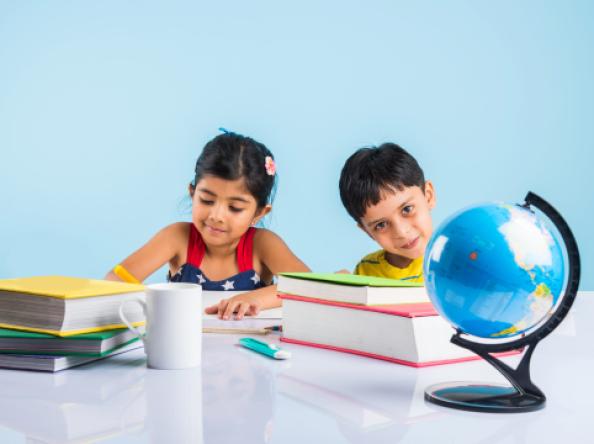 من الهند إلى العالم: دروس من التعليم الابتدائي والثانوي في بناء الإنسان