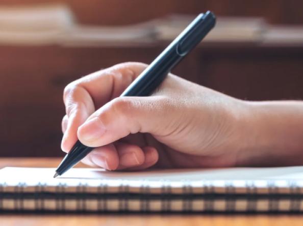 الكتابة الإدارية في الجمعيات الأهلية: كيف تصبح لغة الحوكمة وبناء الثقة؟