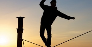 التوازن بين الشفافية والخصوصية